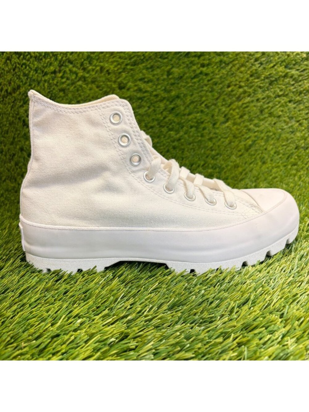 Converse Chuck Taylor All Star High Women Size 8.5 White Athletic Shoes Sneakers